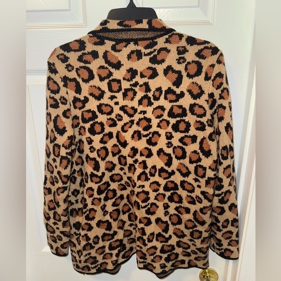 Talbots Leopard Sweater Blazer With Front Pockets Size MP - Picture 3 of 7